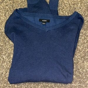 Alfani Sweater